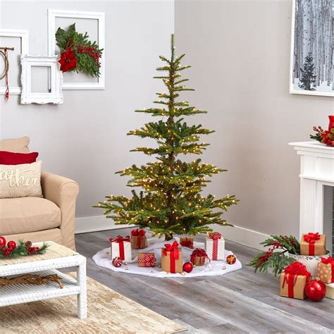 6’ Layered Washington Spruce Artificial Christmas Tree with 350 Clear ...