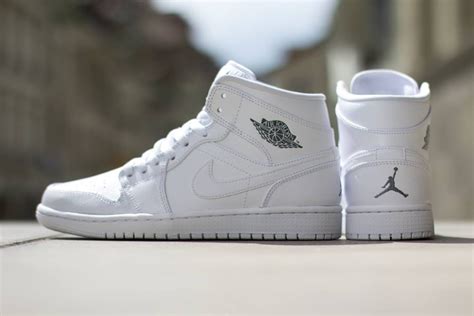 Air Jordan 1 Mid - White - Cool Grey - SneakerNews.com