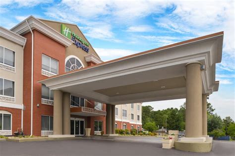 Holiday Inn Express Hotel & Suites Chattanooga -East Ridge, Chattanooga ...