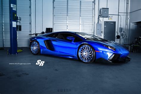 Electric Blue Aventador Gets Outrageous PUR Disc-Style Alloys ...