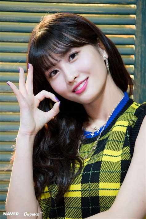 Twice Momo "YES or YES" MV Shooting by Naver x Dispatch - Momo (TWICE ...