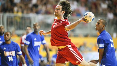 Handball teams hope to give fans a strong finish to TO2015 - Team Canada - Official Olympic Team ...
