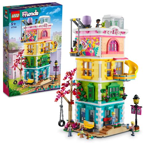 LEGO Friends: Heartlake City Community Centre - (41748) Images at ...