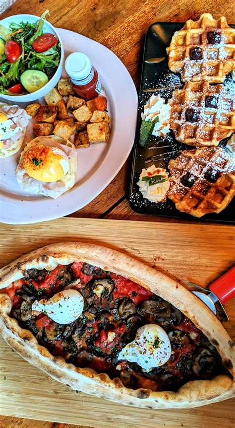 The 11 Best Brunch Places in Downtown Vancouver - Vancouver Tips