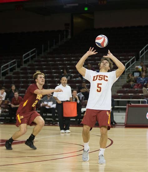 Men’s volleyball hopes to reconcile rough 2018 start - Daily Trojan