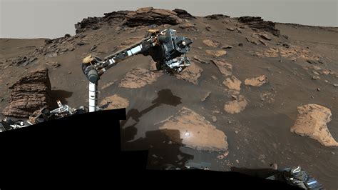 Life on Mars? NASA’s Rover Helps Us Find It. - The New York Times