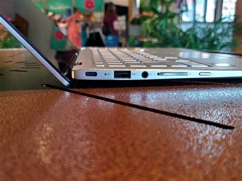 ASUS Chromebook Flip C434 review: Premium productivity for less ...