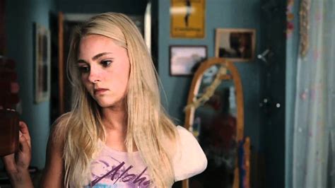 Annasophia Robb: Soul Surfer Trailer - YouTube