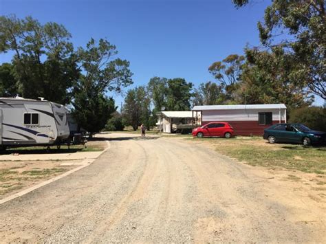 Finborough Caravan Park - Mooroopna Gravel all weather roads throughout ...