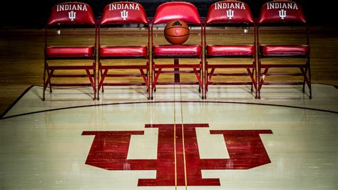 Indiana University basketball to sell beer, alcohol at Assembly Hall