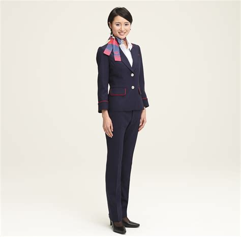 26 Airlines Around The World With The Best Cabin Crew Uniforms