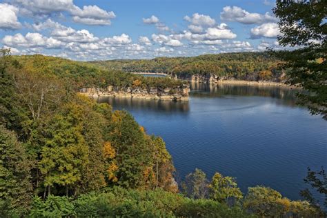 Lake vacation in west virginia - Touriago