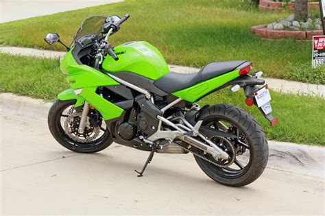 KAWASAKI NINJA 650R - Review and photos