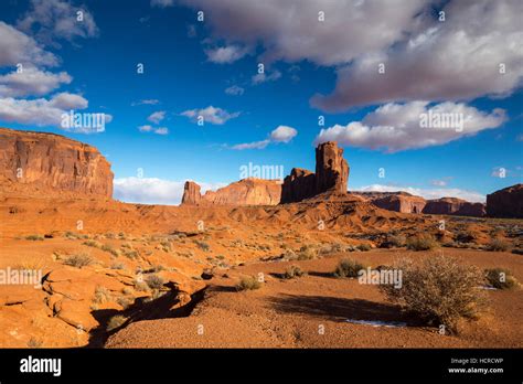 Monument Valley National Park in Arizona, USA Stock Photo - Alamy