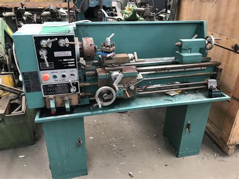 Used 1994 herless CQ 6230 Metal Lathe in , - Listed on Machines4u