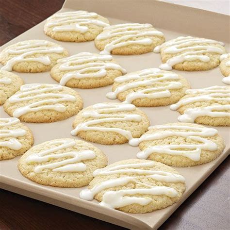 Stoneware Cookie Sheet | Dessert recipes, Pampered chef, Top dessert recipe