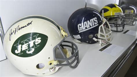 The Evolution Of NFL Helmets, From Leather To Polycarbonate