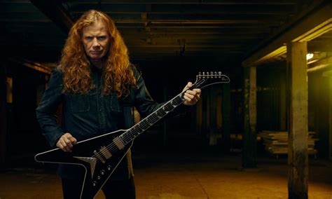 Dave Mustaine Adds Custom Shop Flying V To Gibson Guitar Collection