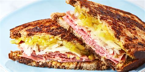 Best Corned Beef Sandwich Recipe - How to Make Corned Beef Sandwich