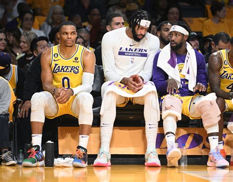 Trading Russell Westbrook won't solve Lakers' problems - Yahoo Sports