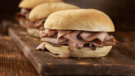 The New Arby's Roast Beef Sandwich Promises To Bring The Spicy