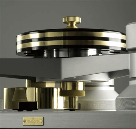 The World's Most Expensive Turntable: Goldmund Reference II