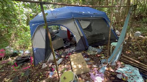 Florida’s Most Terrifying Homeless Camps In The Everglades Jungle - YouTube