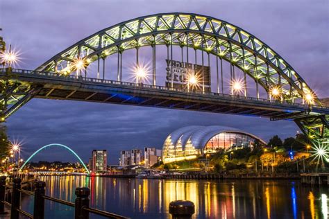 Newcastle Gateshead Quayside | Helen Holmes Photography