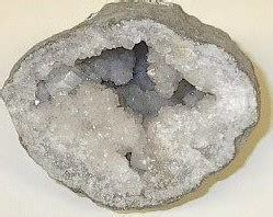 Garvies Point Museum and Preserve - The Story of Mineral Crystallization