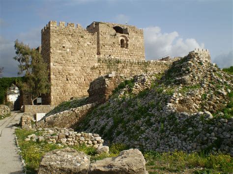 Crusader Castle Byblos (Jbeil) Lebanon | Castle, Lebanon, Mansions