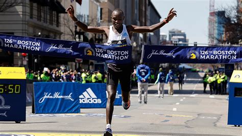 Evans Chebet leads 1st Kenyan sweep in Boston Marathon since 2012 | Fox News