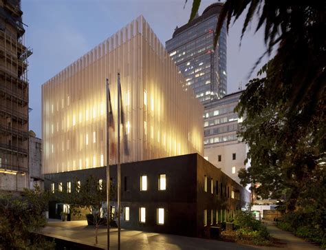 Embassy of France and French Institute in Jakarta / Segond-Guyon Architectes | ArchDaily