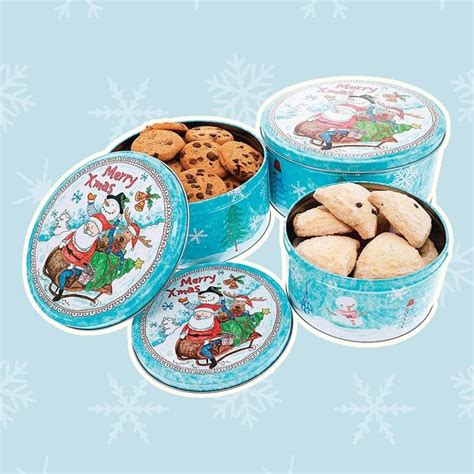 10 Christmas Cookie Tins Your Friends Will Want to Keep