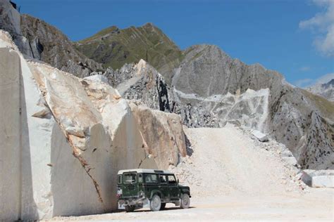 Carrara marble quarries tours | Oasi Boutique Hotel