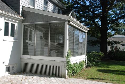 Vinyl Patio Enclosures Look more at http://besthomezone.com/vinyl-patio ...