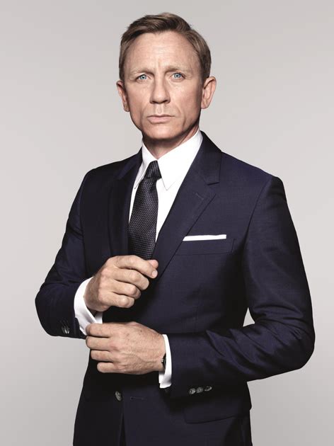 Heineken launches SPECTRE campaign, featuring Daniel Craig as James Bond | Bond Lifestyle