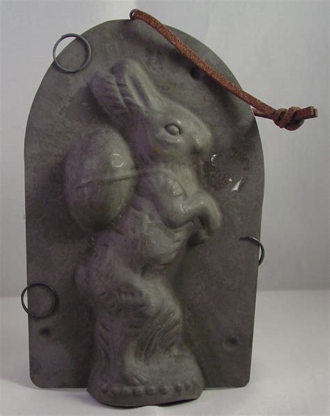 Garage Sale Finds: Chocolate Easter Bunny Mold