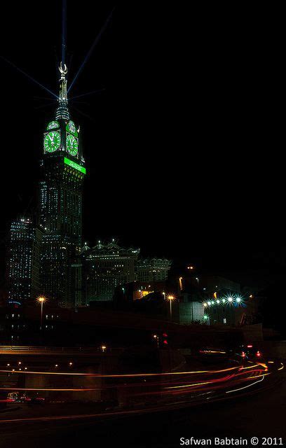 Makkah Clock - Night | Mecca wallpaper, Mecca hotel, Makkah