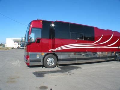 Prevost Class A | Prevost, Rv floor plans, Luxury bus