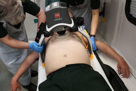 ‘Robot paramedics’ carry out chest compressions on patients in ambulances | The Independent