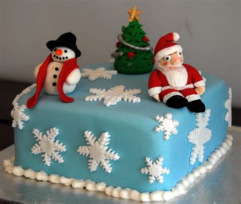 Free greeting cards, Download cards for festival: Christmas cake ...