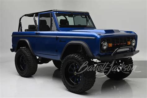 1974 Ford Bronco Custom SUV VIN: U15GLT47904 - CLASSIC.COM