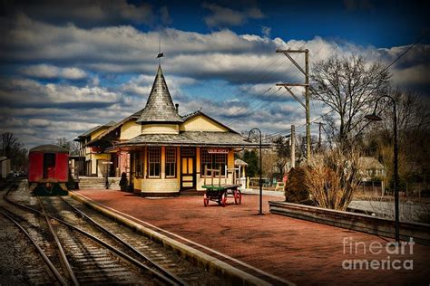 Train - New Hope Train Station Photograph by Paul Ward