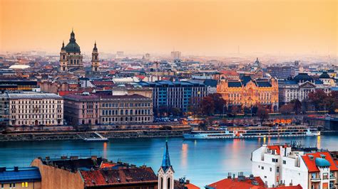 Budapest Wallpaper - We Need Fun