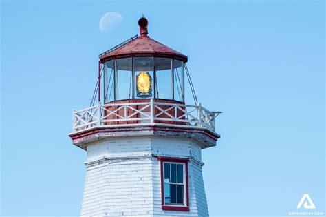 10 Must-Visit Lighthouses in PEI | Adventures.com