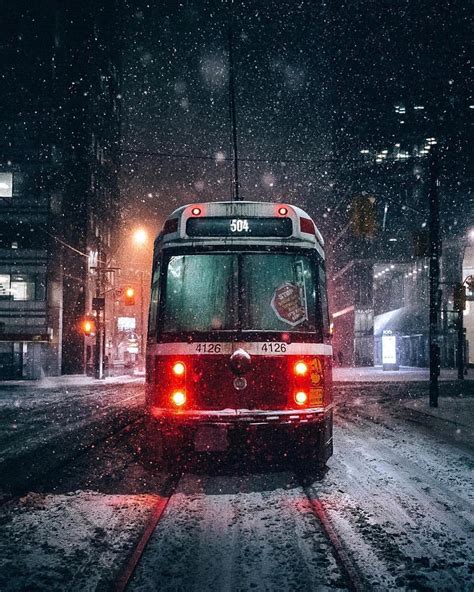 Interesting Photo of the Day: Snowy Night in Toronto