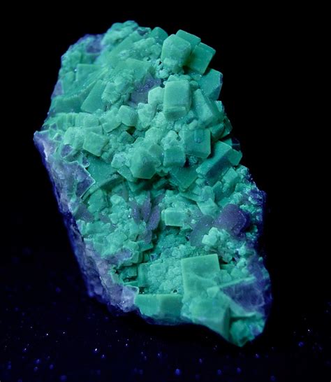 Colección de Minerales Fluorescentes - Página 3