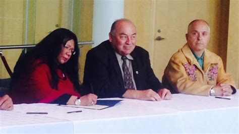 4 community governments join N.W.T. devolution deal | CBC News