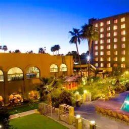 DoubleTree by Hilton Tucson - Reid Park Reviews & Prices | U.S. News Travel