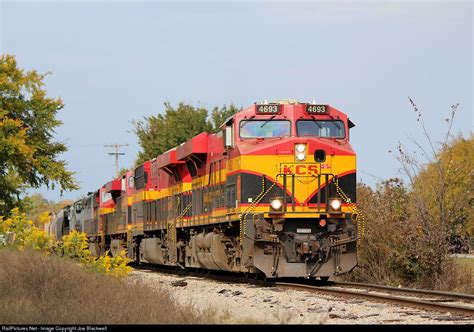 RailPictures.Net Photo: KCS 4693 Kansas City Southern Railway GE ES44AC at Heavener, Oklahoma by ...